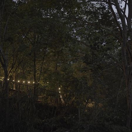River Glamping By Gaga Bees Udawalawe Exterior photo